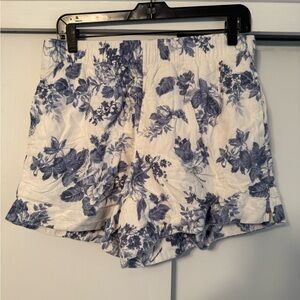 Abercrombie & Fitch High Waist Floral Shorts - Blue and White